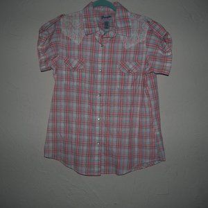 wrangler pearl snap shirt with lace